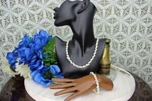 Vintage Taiwan 3 Strand Opalescent Gold Tone Necklace and Bracelet Set